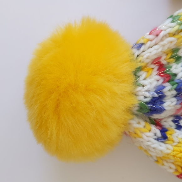HBC Stripes Pom Pom Toque and Mitts - Picture 3 of 15